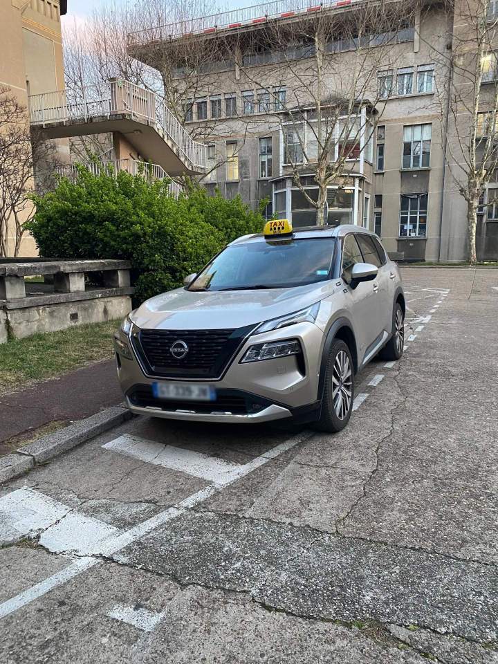 Taxi aéroport Mâcon